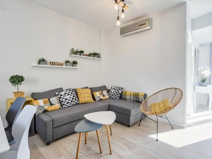 Atico Puerto Fuengirola Apartment